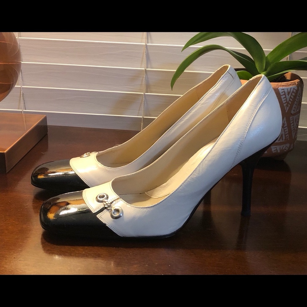 Black and Cream Via Spiga Heels